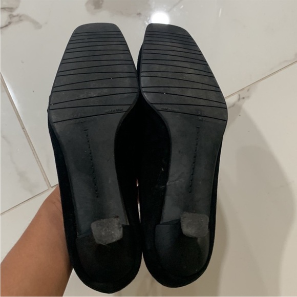 Stuart Weitzman for Russell Bromley Black Suede Shoes Heels - Picture 4 of 8